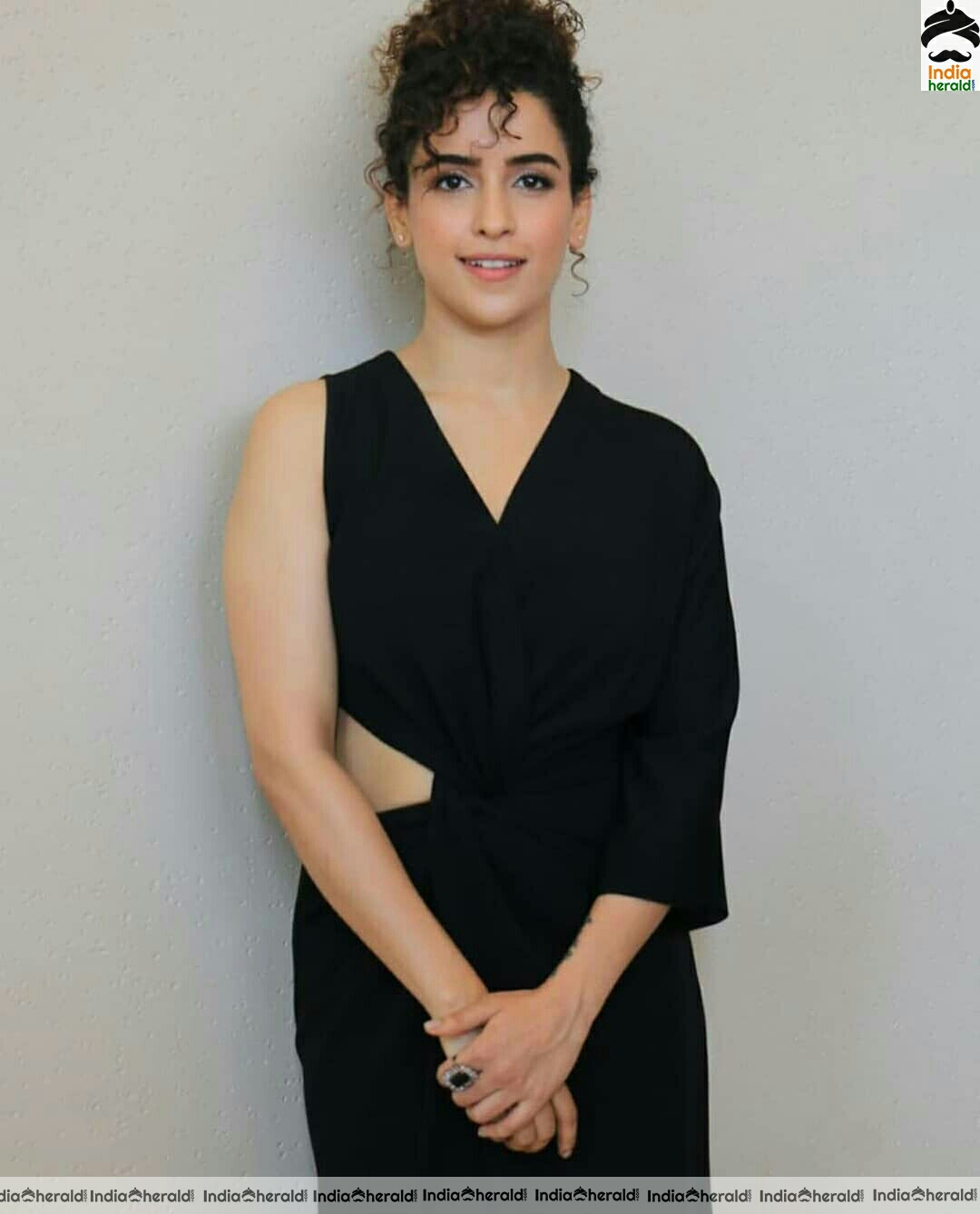 Sanya Malhotra Hot Compilation Stills