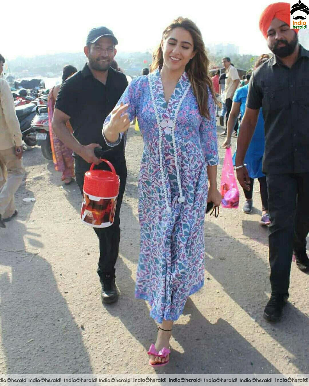 Sara Ali Khan Cute In Frock While Spotted Outside In Beach