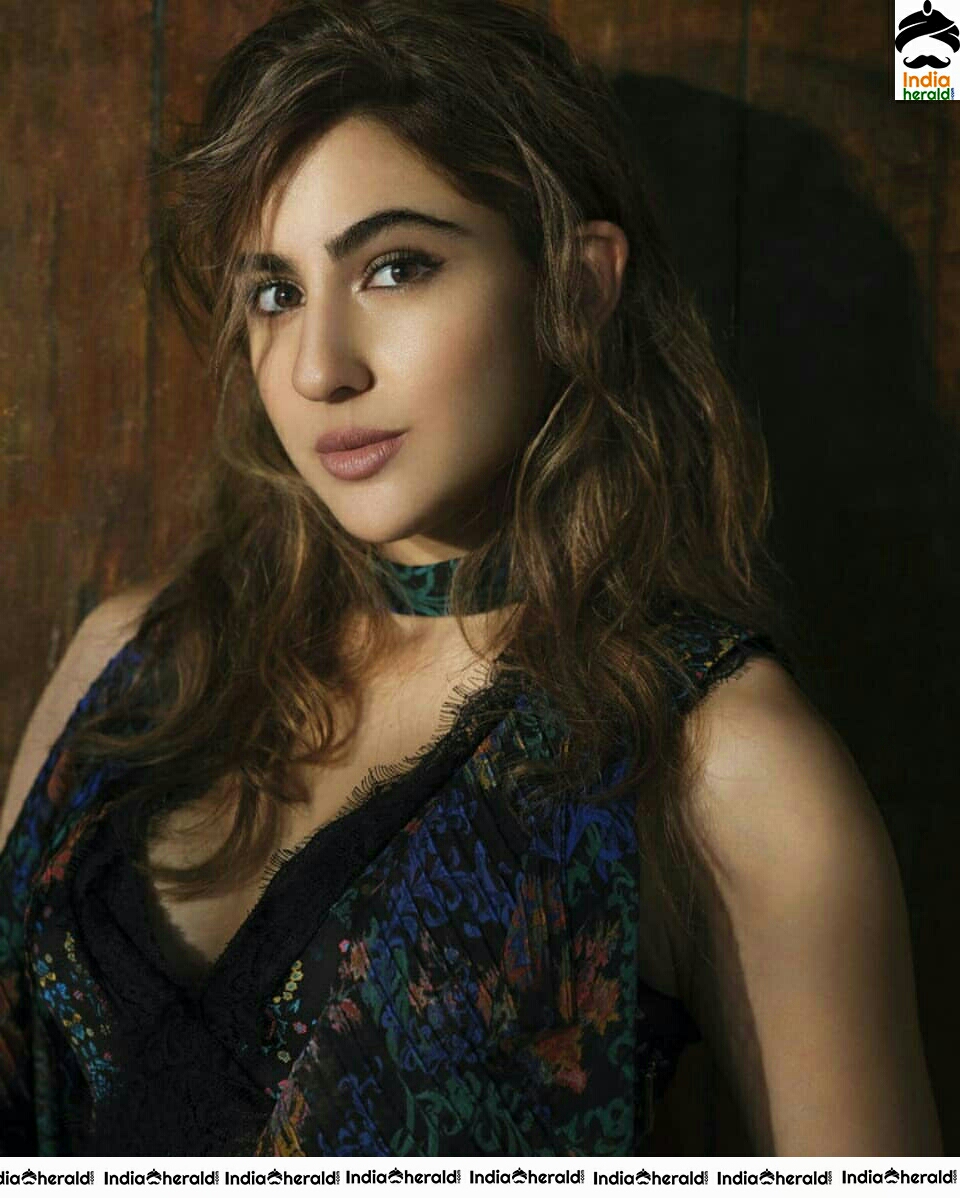 Sara Ali Khan Hot Elle India Photoshoot