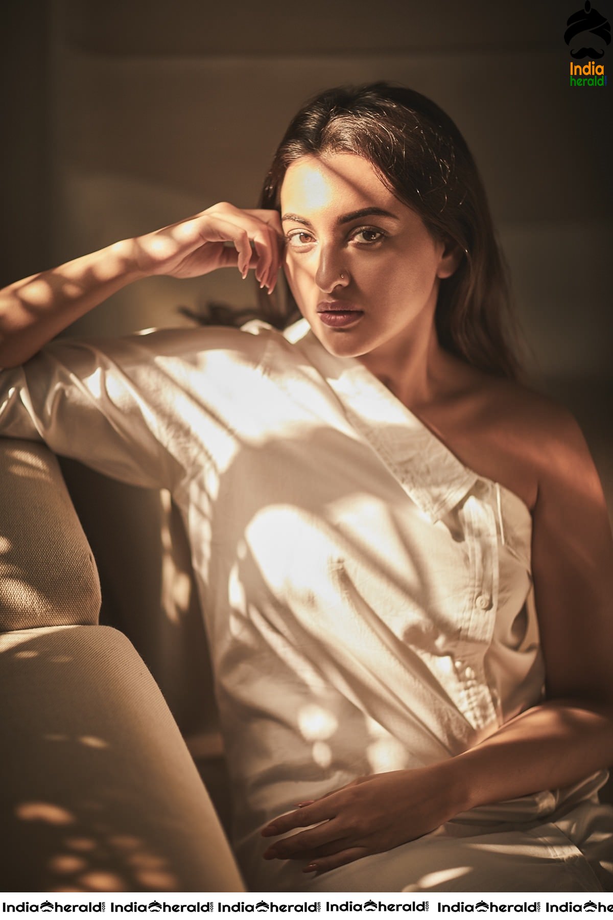 Seductive and Lovely Hot Photoshoot of Sonakshi Sinha
