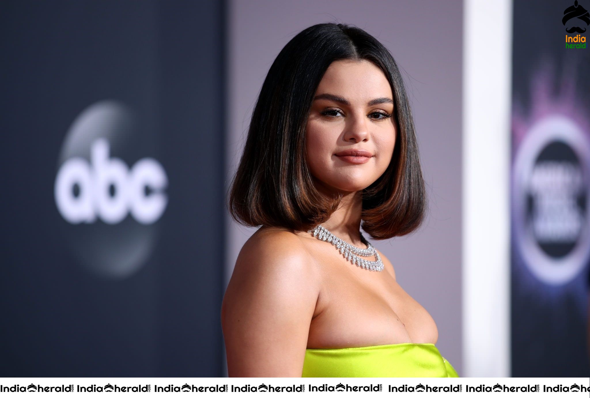 Selena Gomez at the 2019 American Music Awards in Los Angeles Set 2