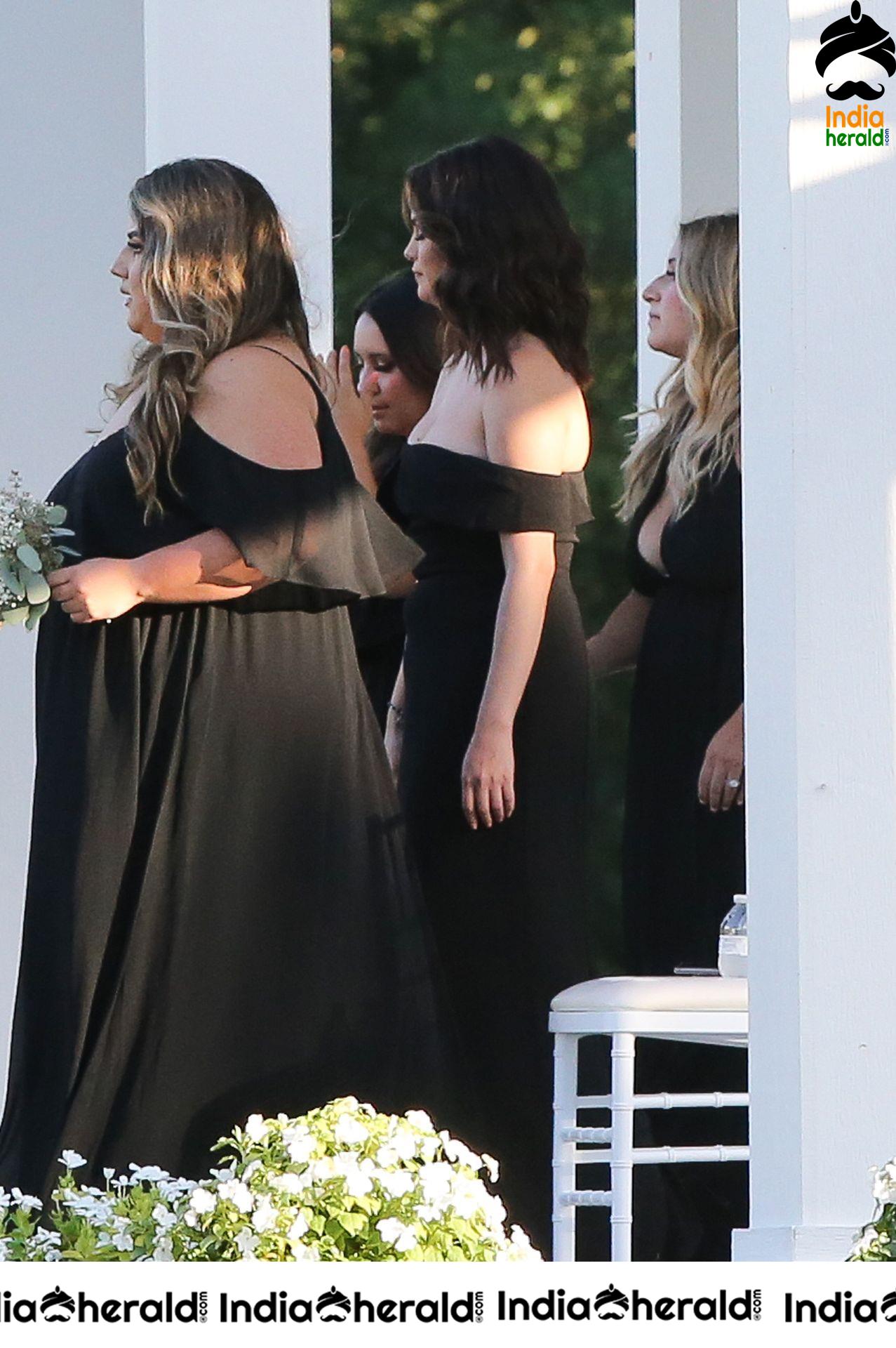 Selena Gomez Attending a wedding in Dallas Set 1