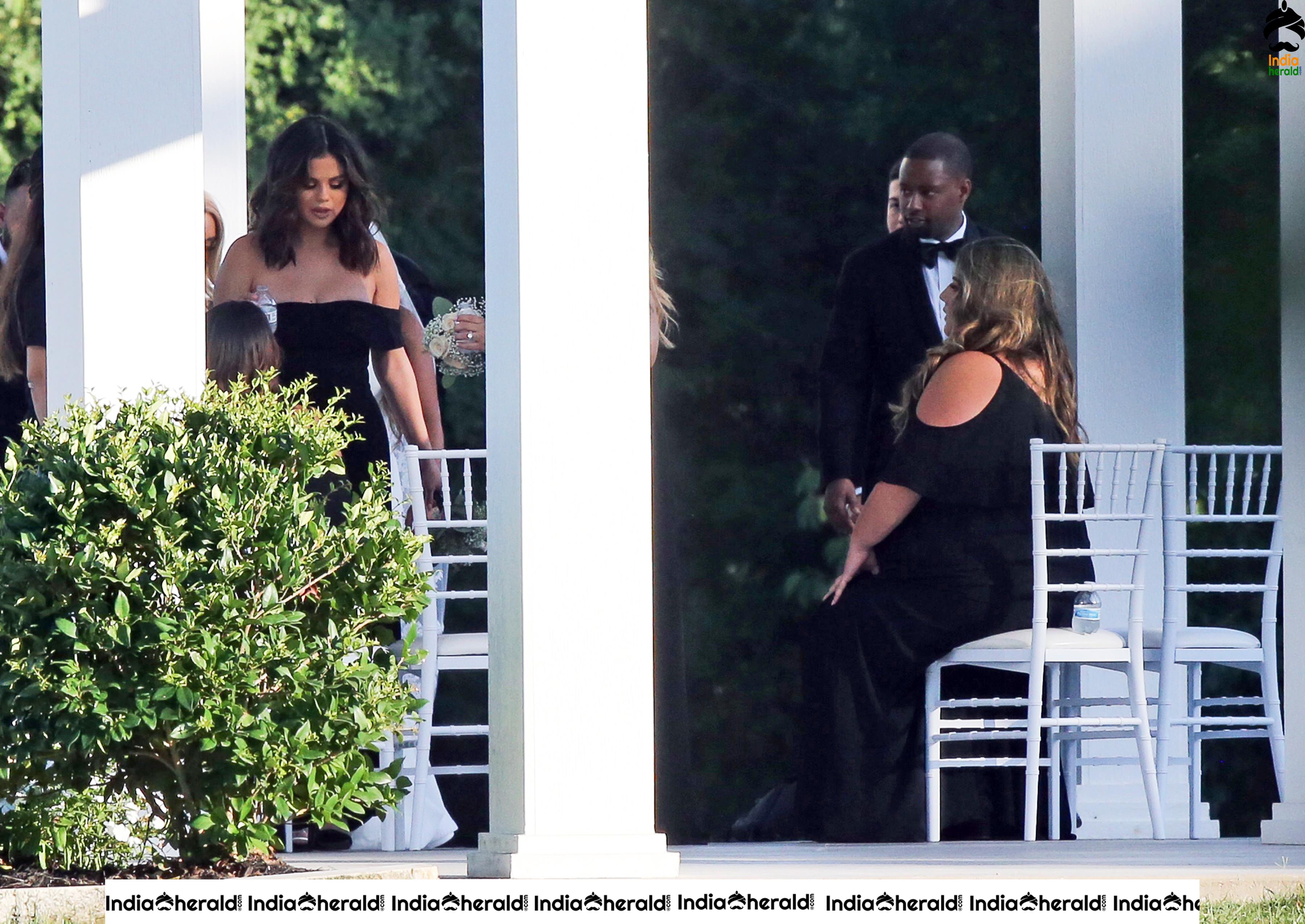 Selena Gomez Attending a wedding in Dallas Set 2