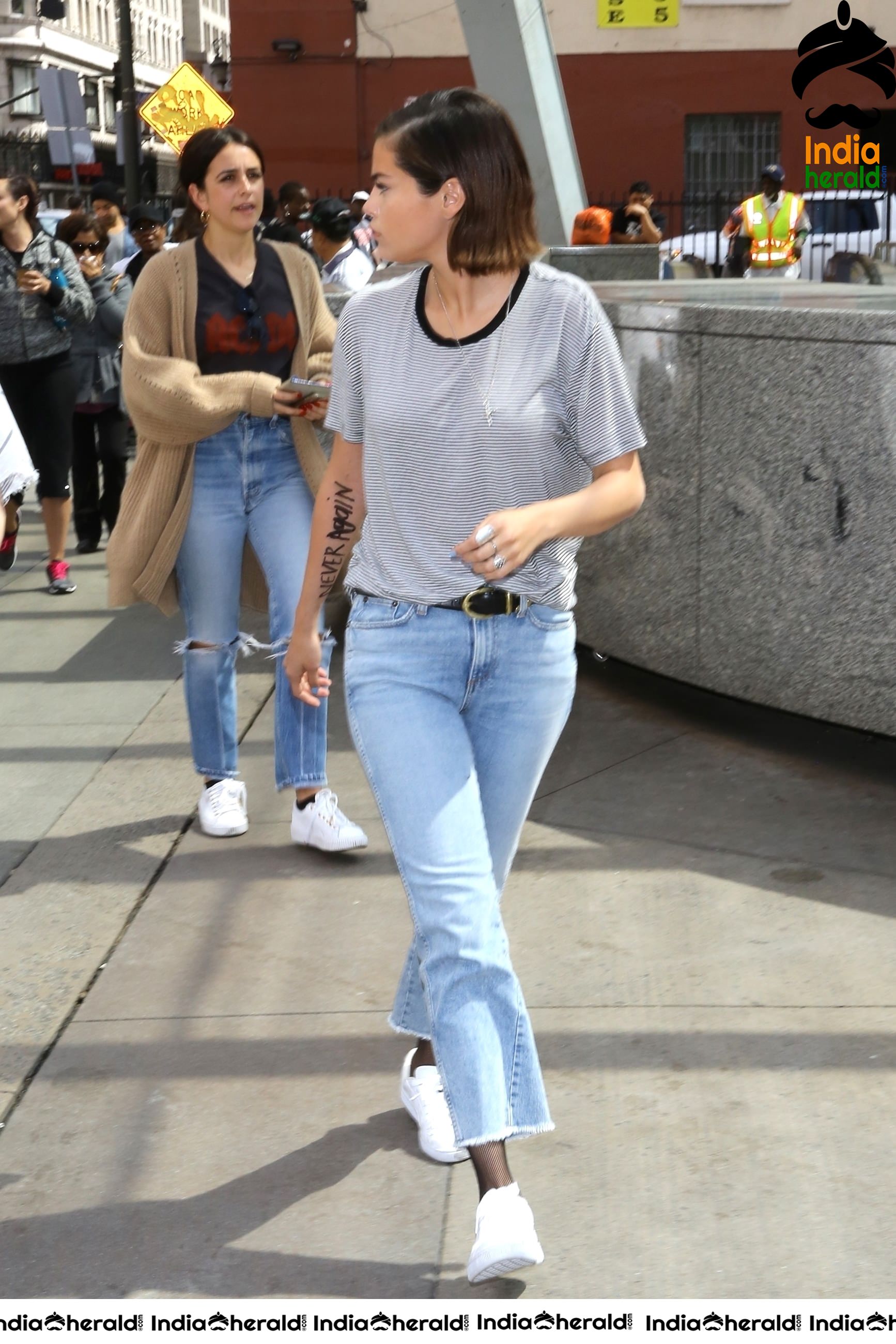 Selena Gomez Leaving the March For Our Lives Rally in LA Set 1