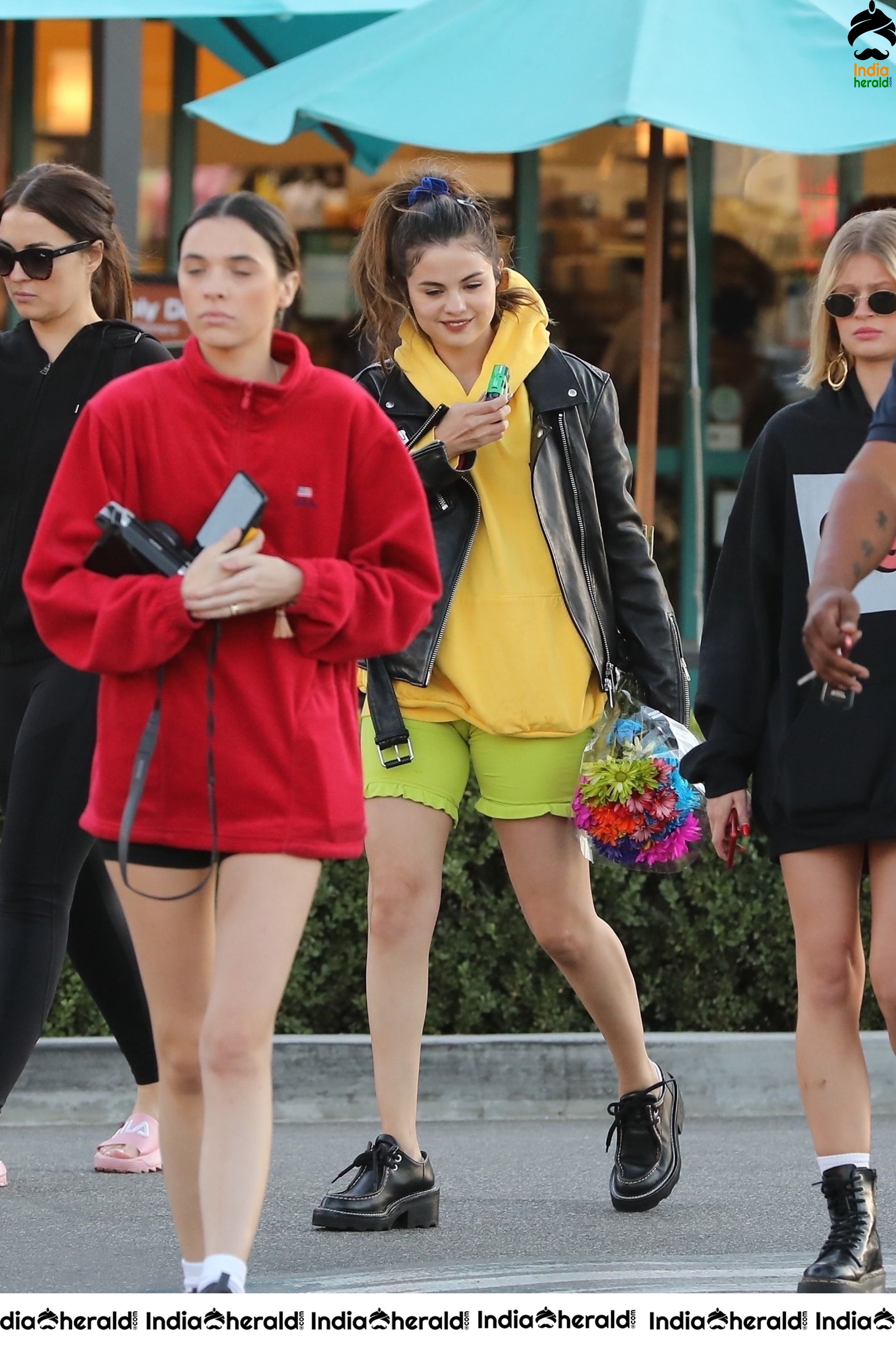 Selena Gomez Out in Los Angeles Set 1