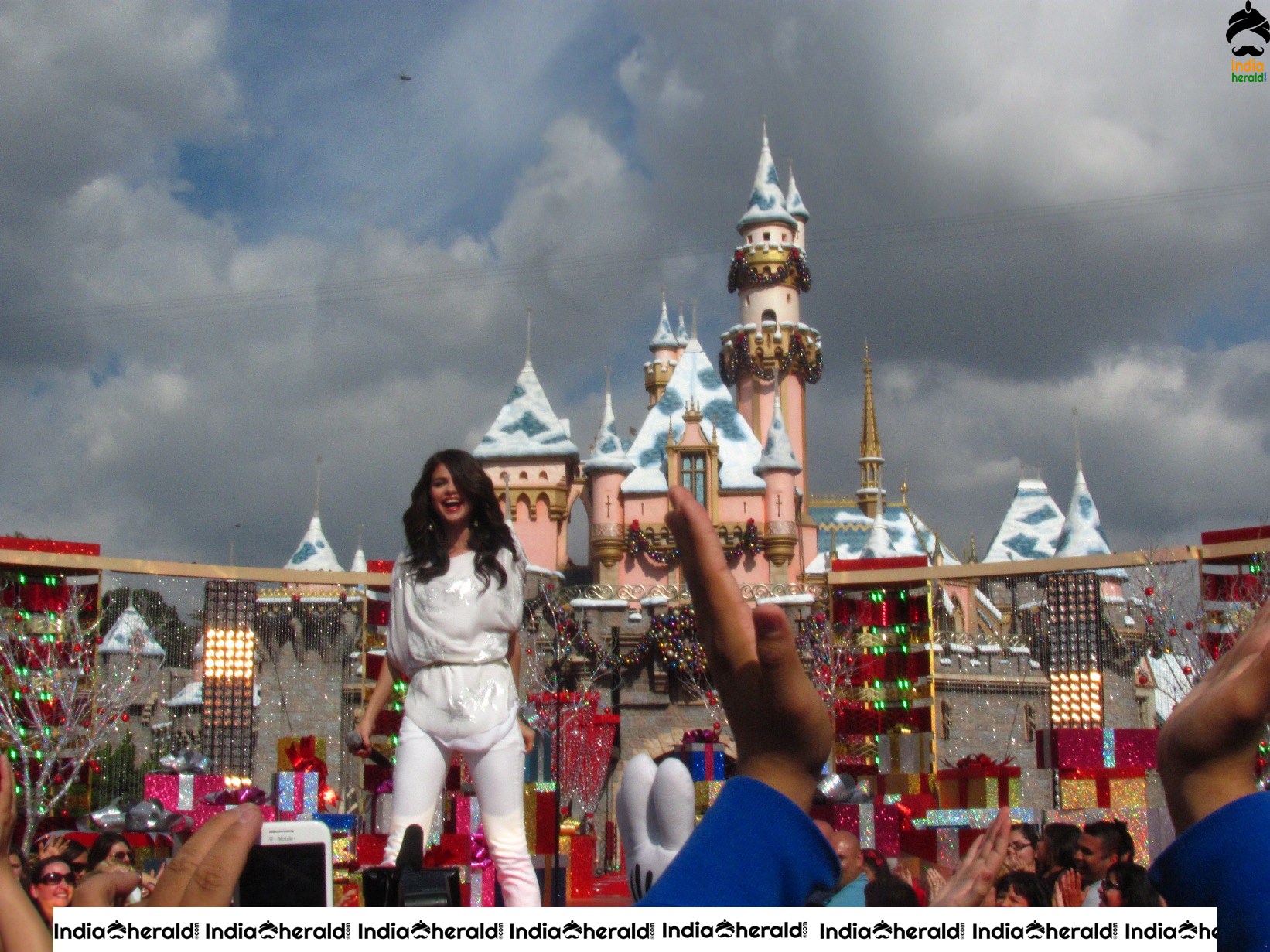 Selena Gomez performs before a huge crowd at Disneyland