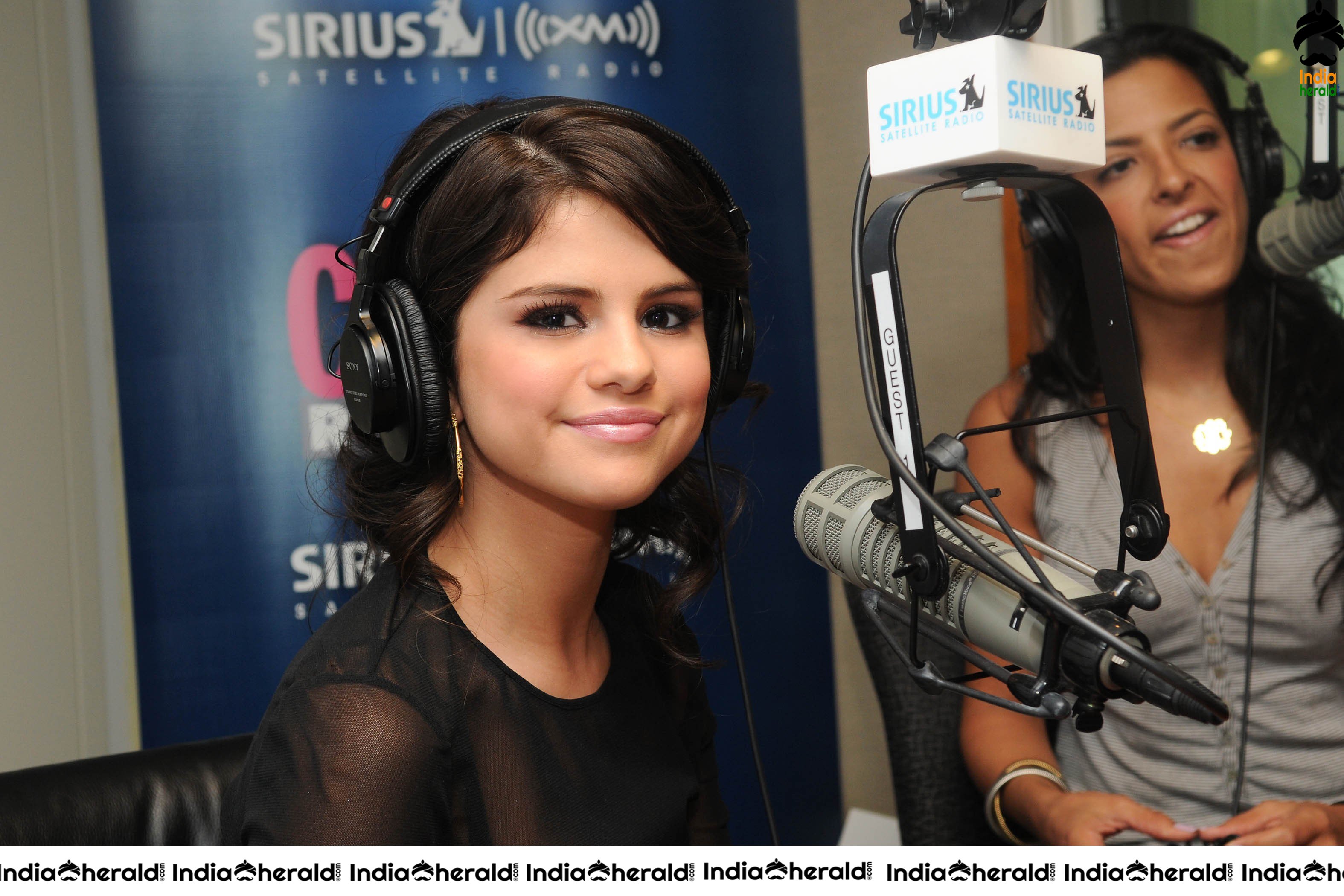Selena Gomez too pretty at Sirius XM Radio in New York City