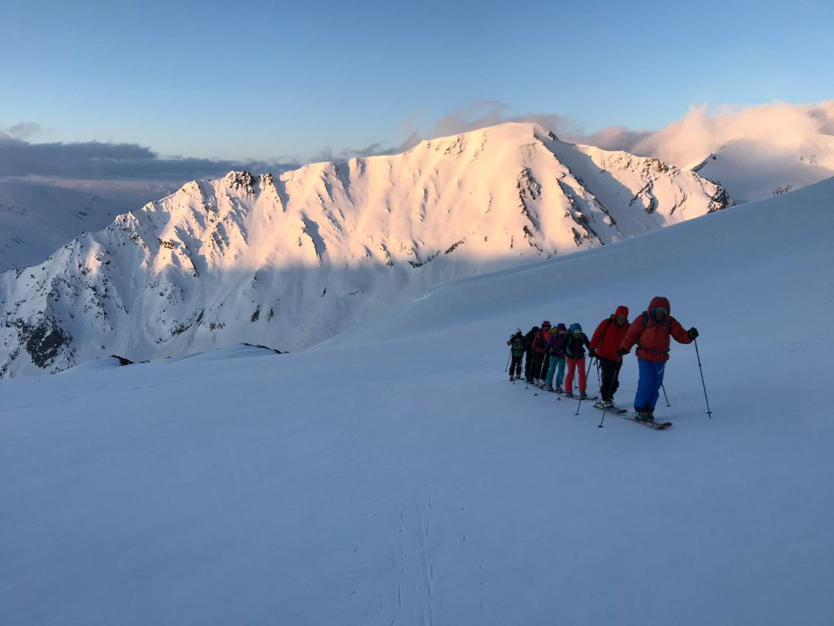 Seven Skiers Are On A Skiing Expedition In Baralacha And Chhatru Area