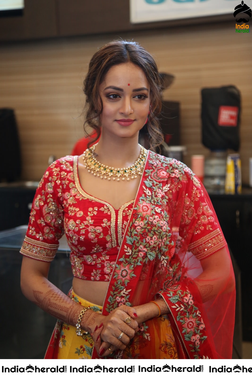 Shanvi Srivastava Looking Pretty as a Doll Set 1