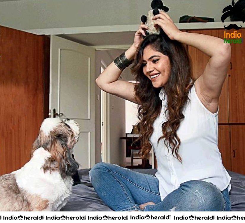Sherin Latest Photos with her Pet Jaggar
