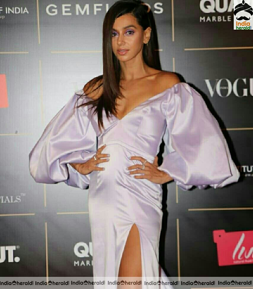 Shibani Dandekar Hot At Vogue Women Of The Day Awards 2019