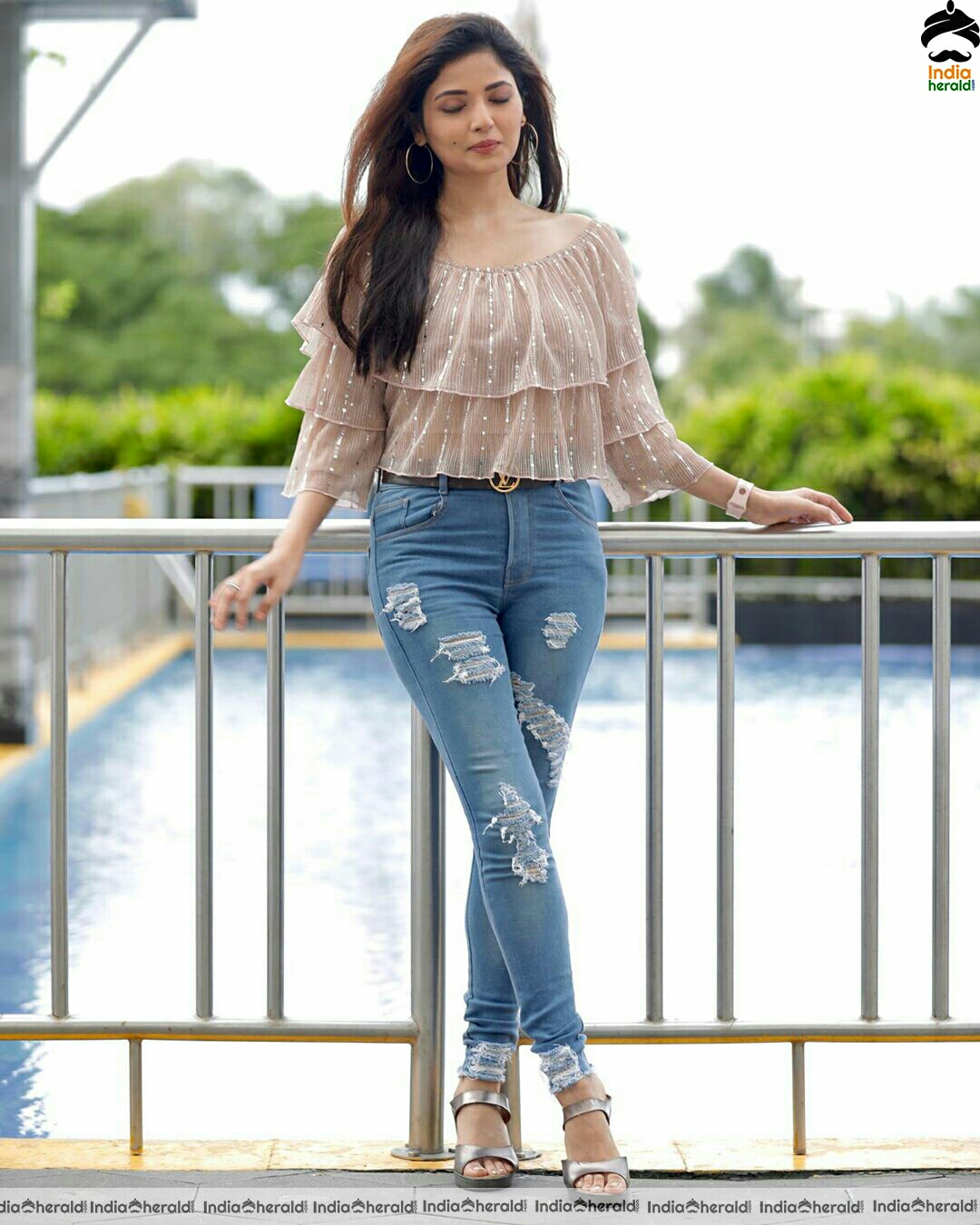 Shirin Kanchwala Cute and Hot Photoshoot Stills