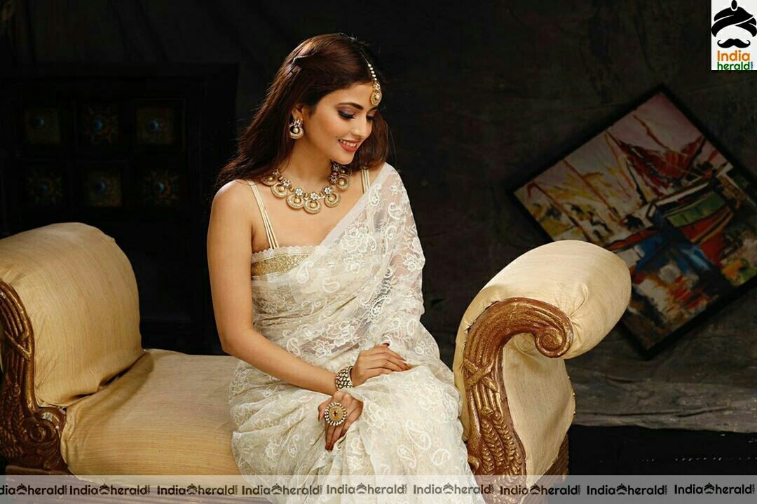 Shirin Kanchwala Hot White Saree Stills Set 2