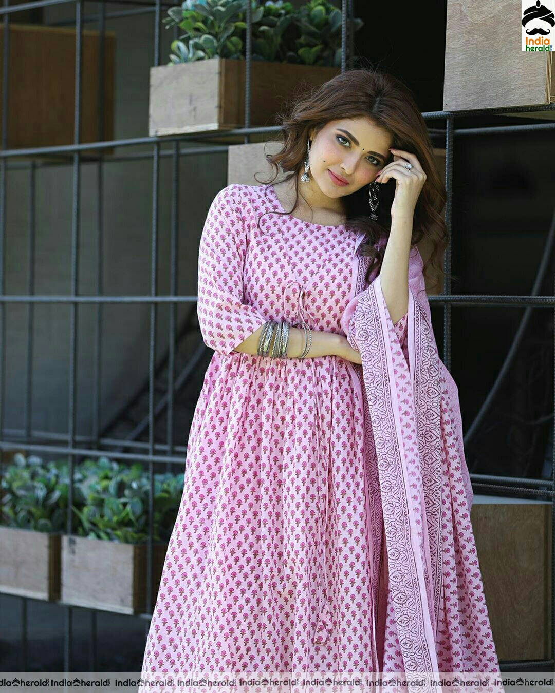 Shirin Looking gracious and flawless in pink chudi