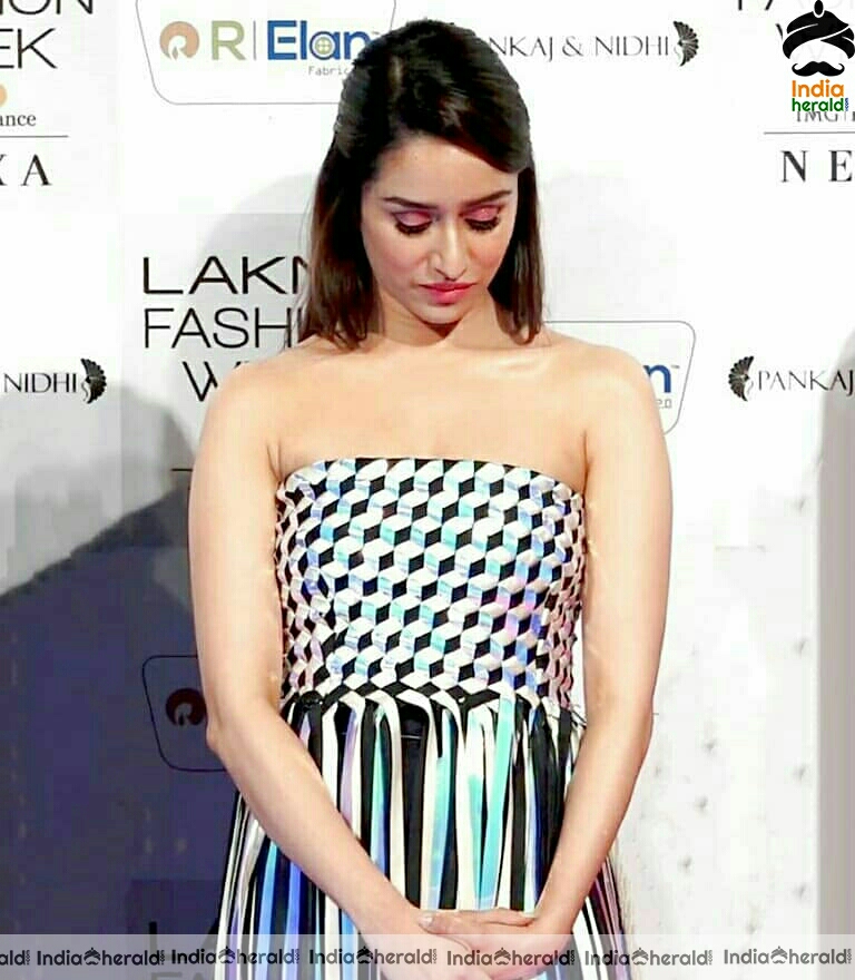 Shraddha Kapoor bring out inner lust with her recent hot photos from Lakme fashion week