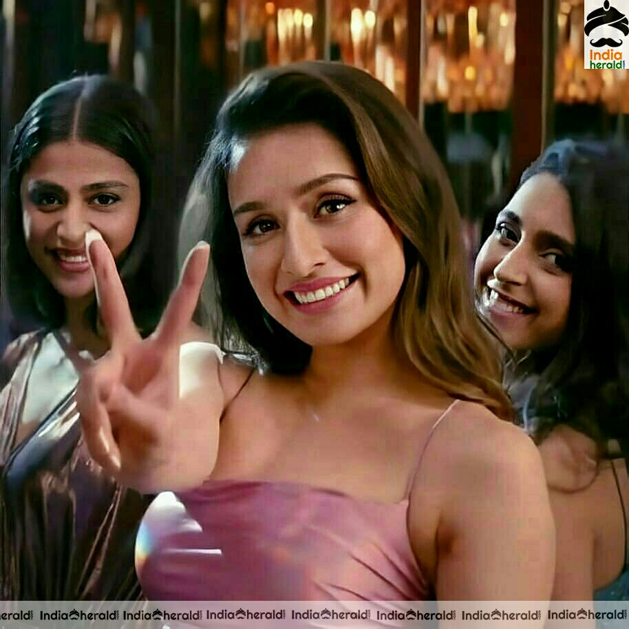 Shraddha Kapoor Hot and Cute In These Stills