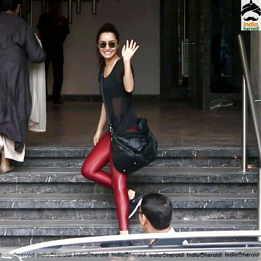 Shraddha Kapoor is a complete mast hottie in this tight Pilates dress