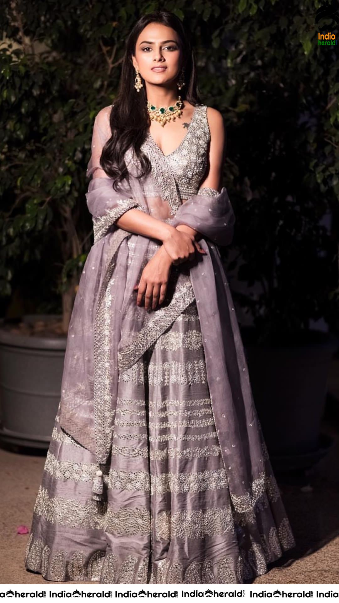 Shraddha Srinath Gorgeous Hot Clicks Set 2