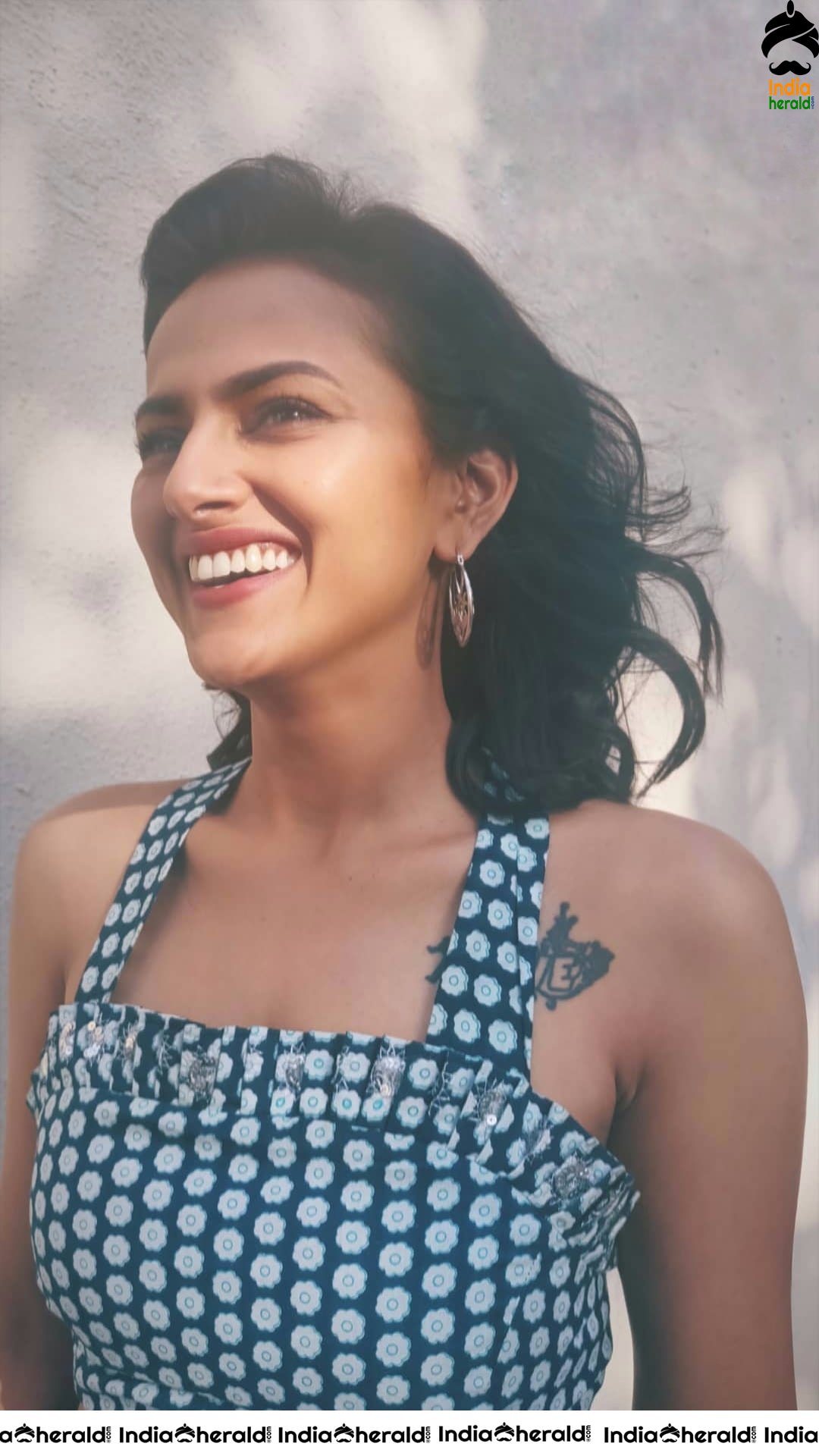 Shraddha Srinath Gorgeous Hot Clicks Set 2