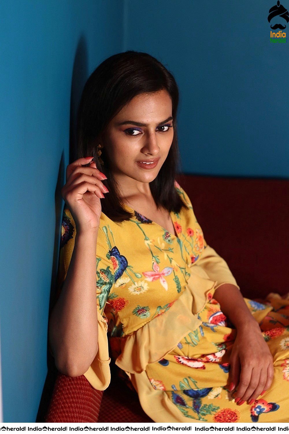 Shraddha Srinath Hot Photoshoot Stills Set 1