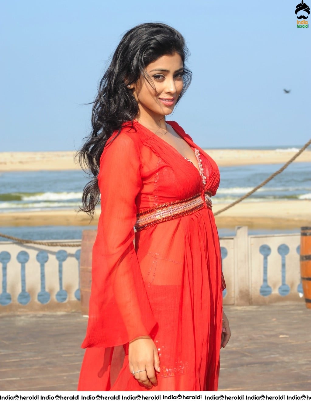 Shriya Looking Cute and Tempting in these Photos collection Set 1