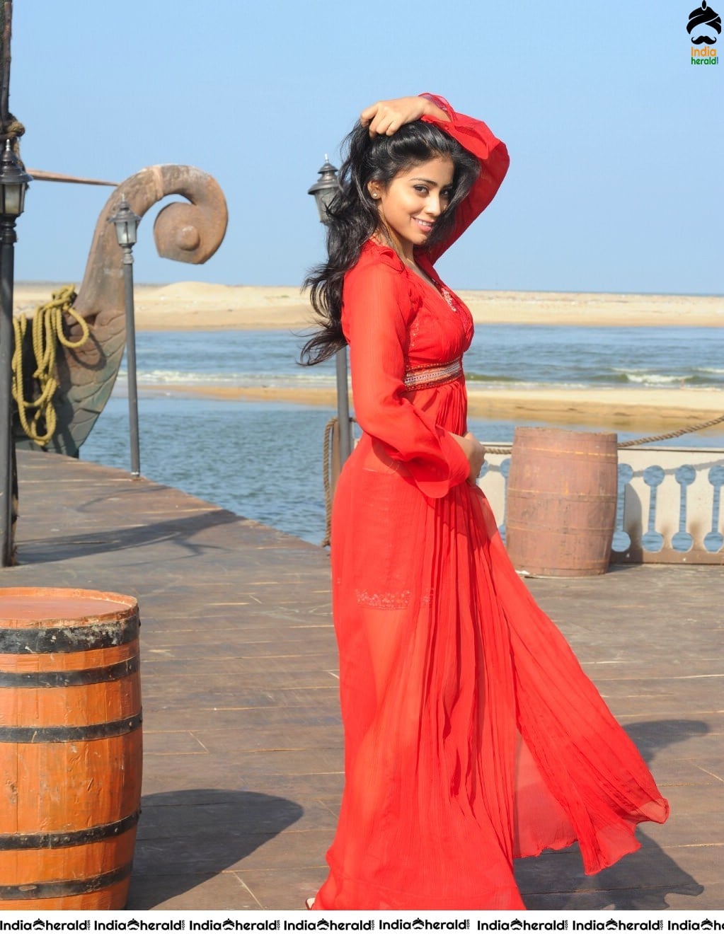 Shriya Looking Cute and Tempting in these Photos collection Set 1