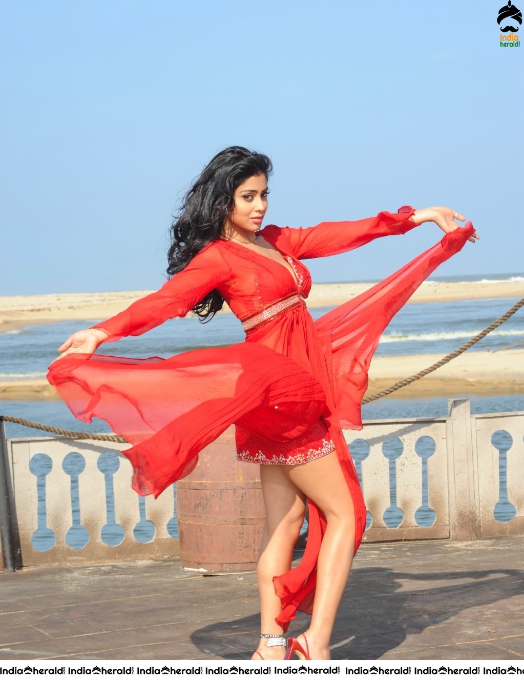 Shriya Looking Cute and Tempting in these Photos collection Set 1