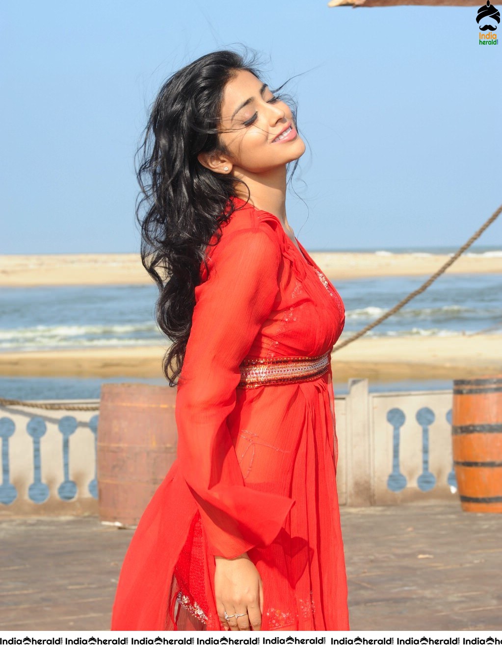 Shriya Looking Cute and Tempting in these Photos collection Set 1