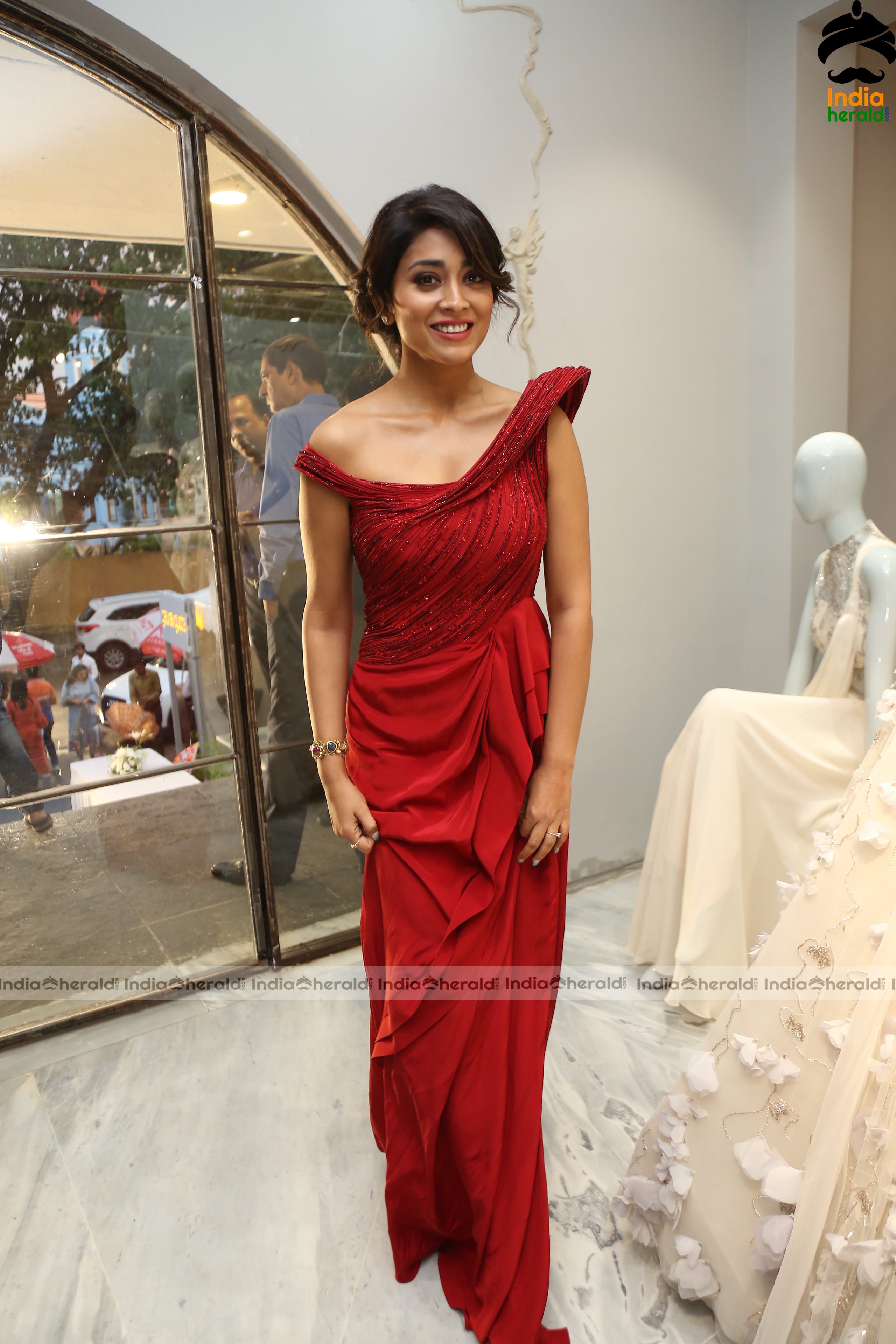 Shriya Red Hot Photos at the Launch of Ace Couturier Set 4