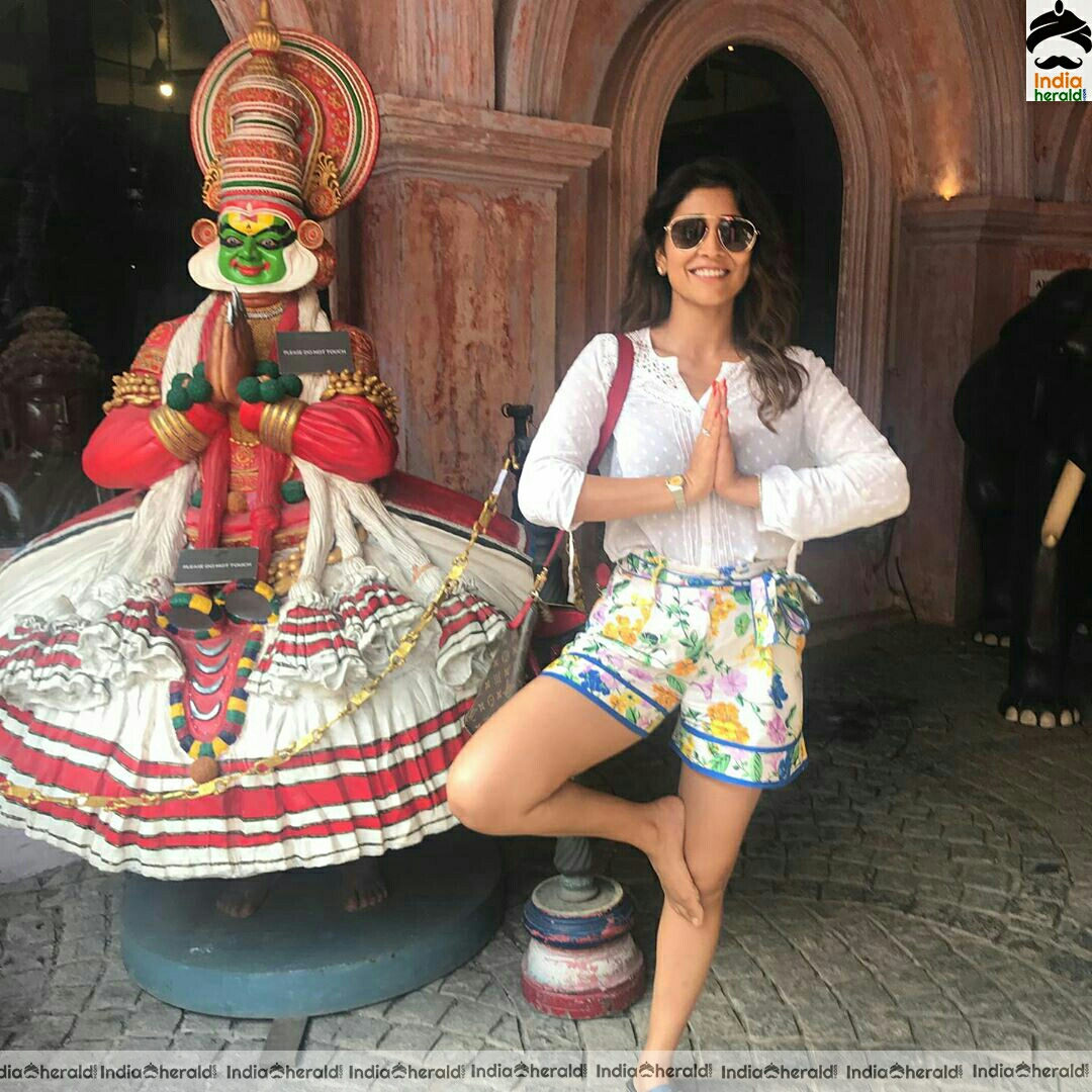 Shriya Saran Cute Vacation Clicks