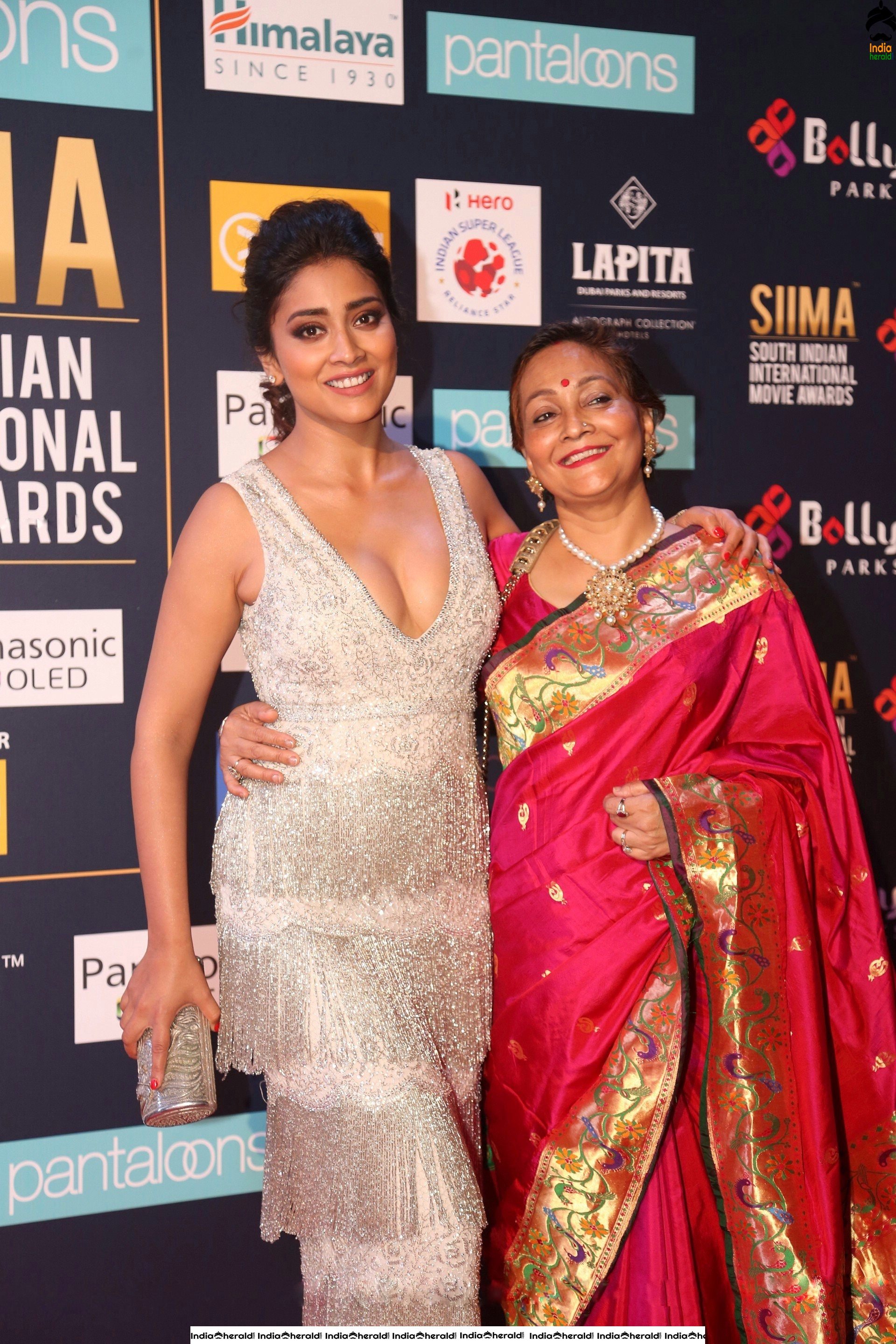 Shriya Saran Hot Cleavage Show Throwback Photos during SIIMA awards