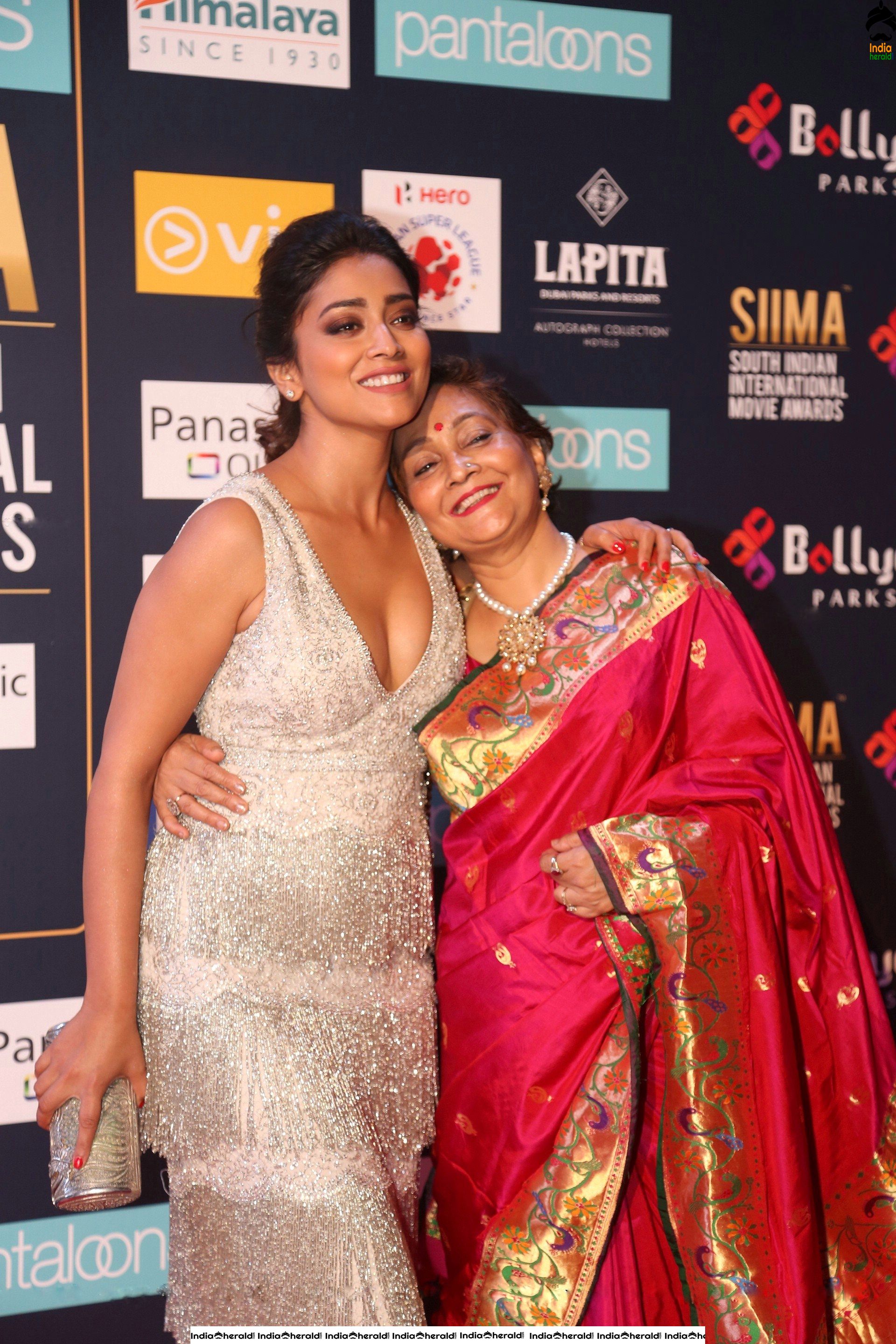 Shriya Saran Hot Cleavage Show Throwback Photos during SIIMA awards