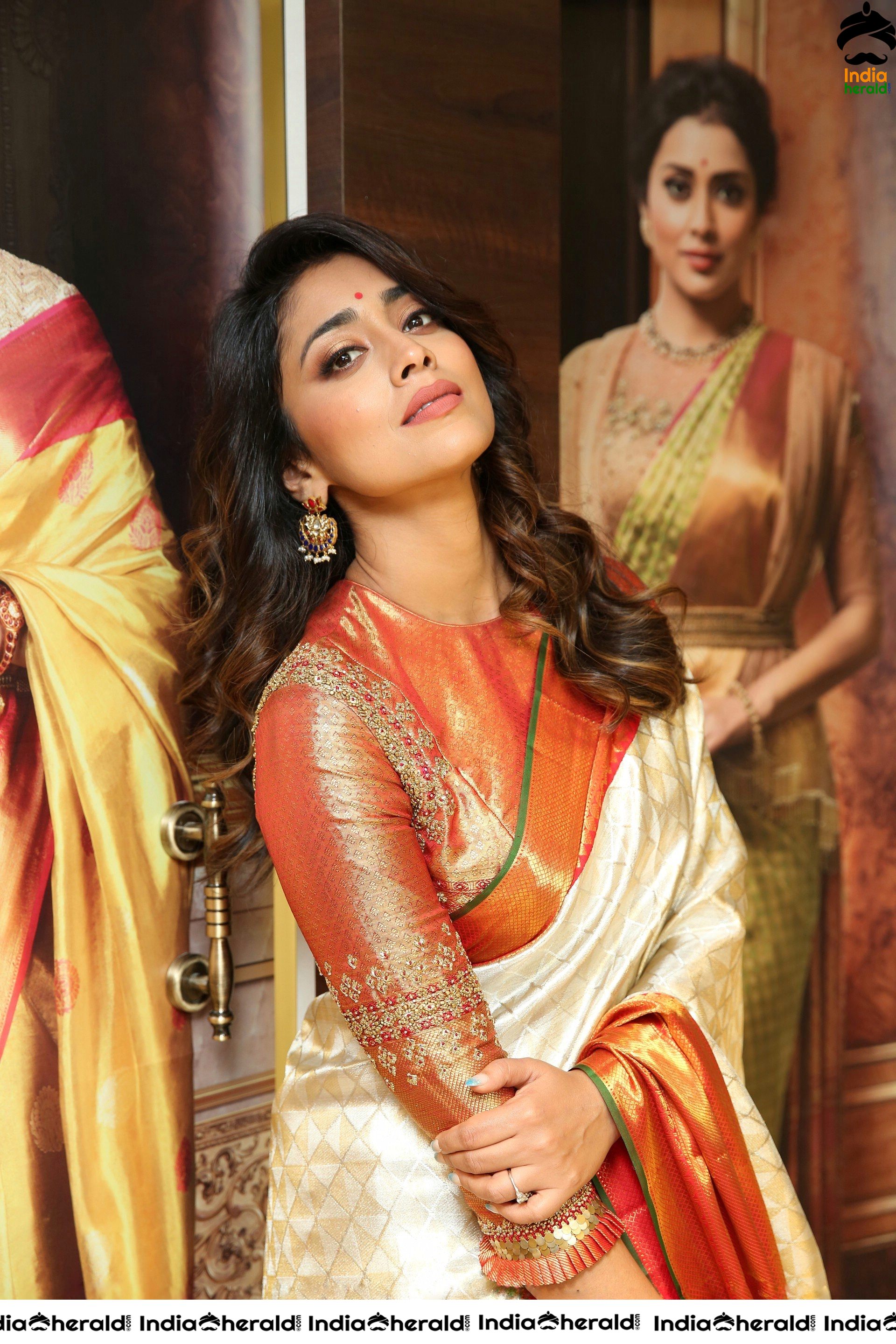 Shriya Saran in Traditional Avatar for Chandanagar VRK Silks Set 2