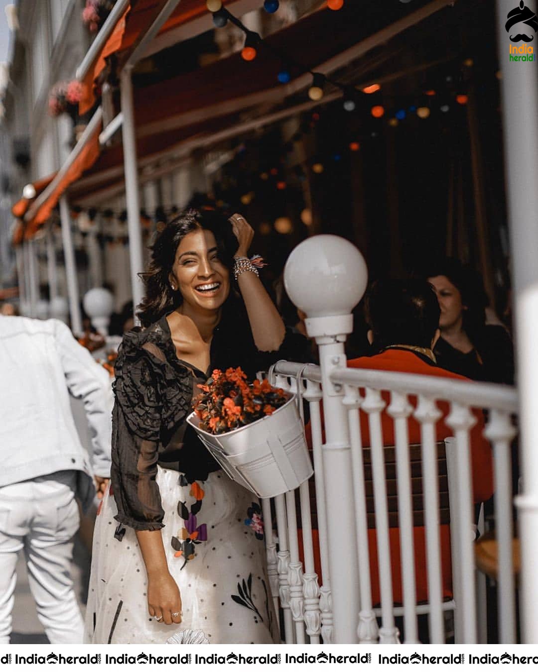 Shriya Saran Latest Insta Clicks