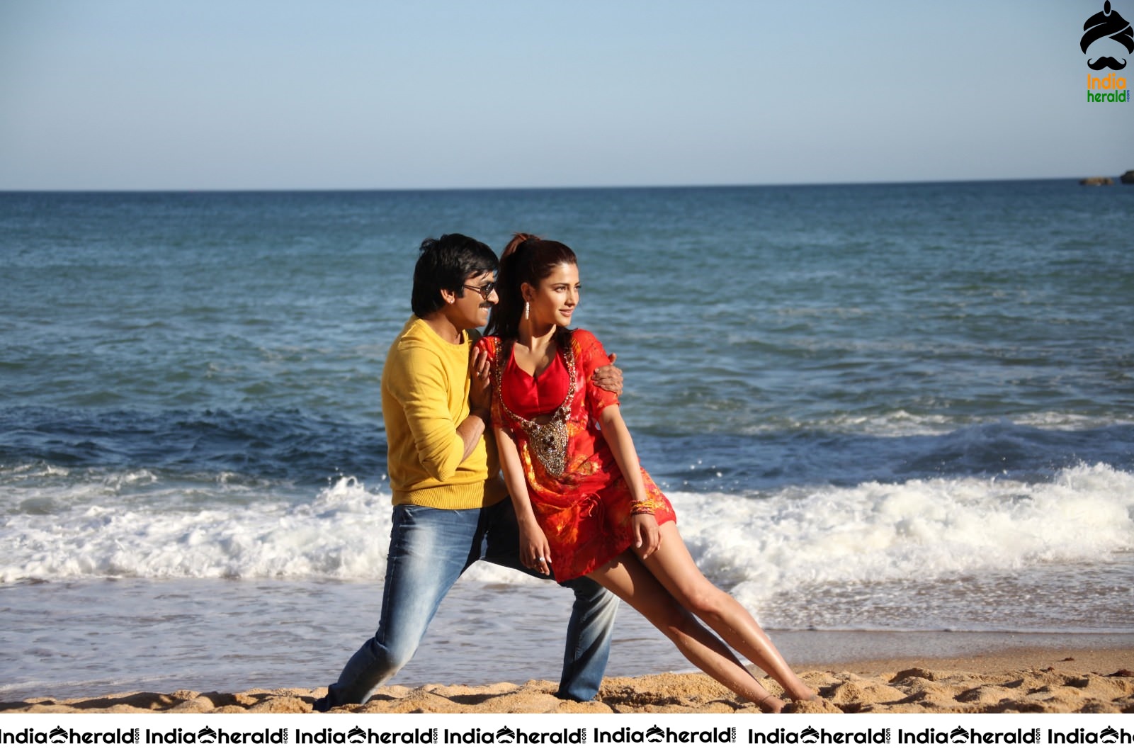 ShruthiHaasan Hot and Sexy Photos Collection from her various films Set 1