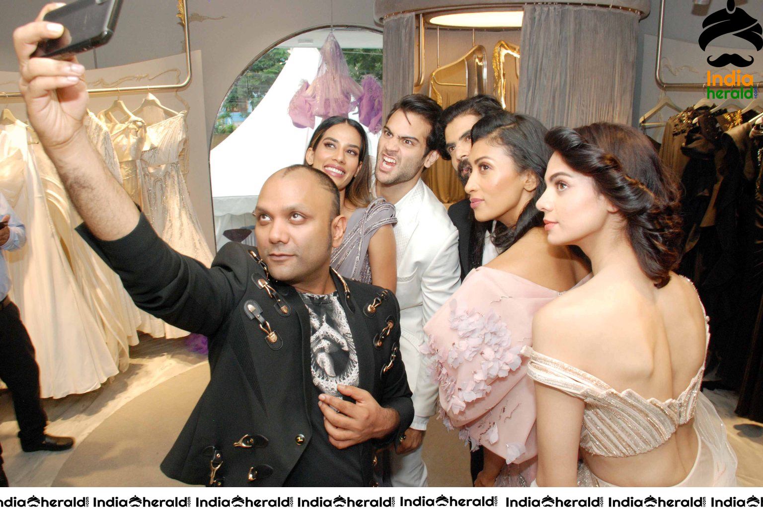 Shruti Haasan and Shriya Saran unveiled Couturier Gaurav Gupta Debut Couture Store Set 1