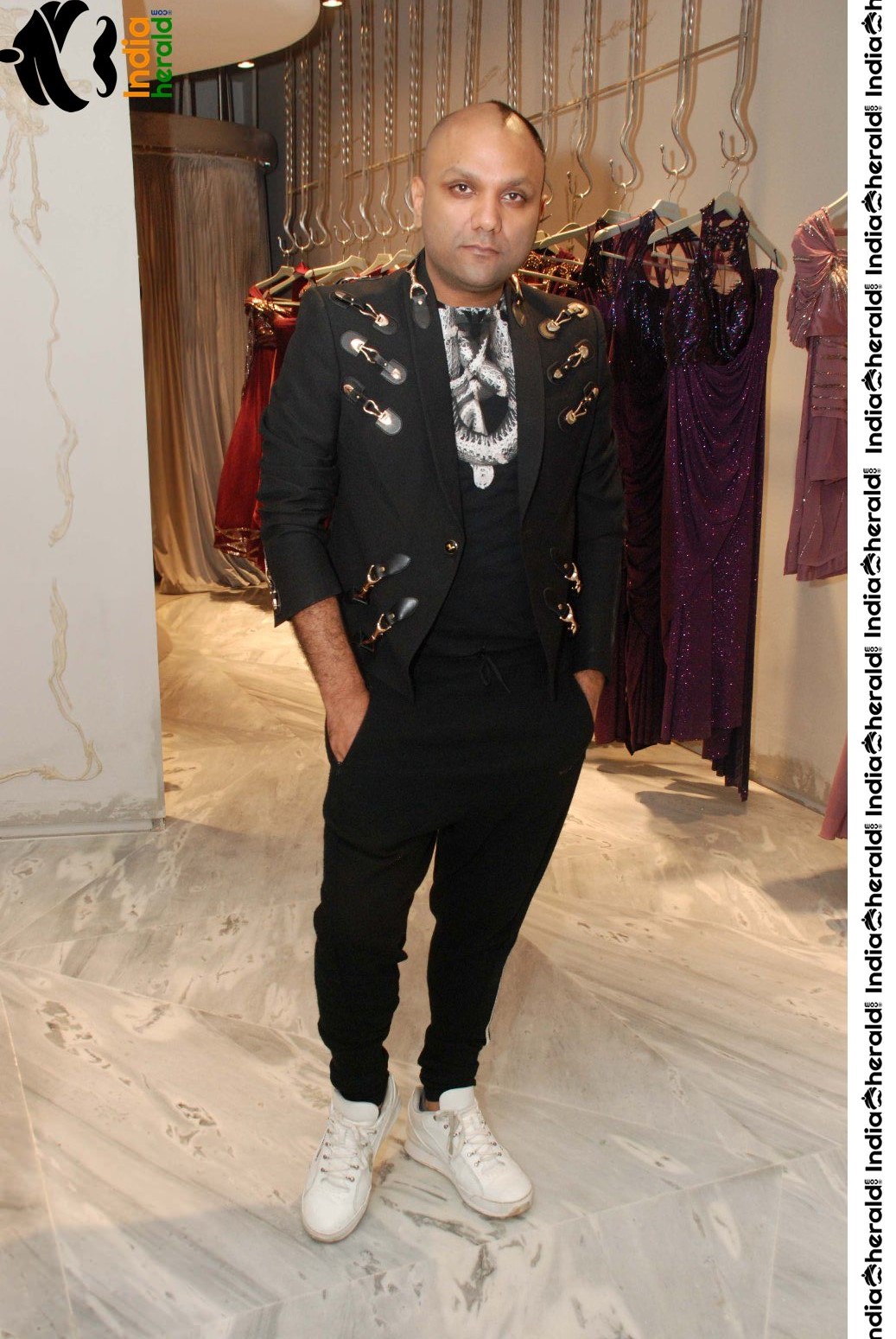 Shruti Haasan and Shriya Saran unveiled Couturier Gaurav Gupta Debut Couture Store Set 2
