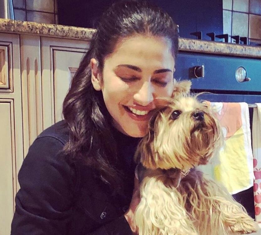 Shruti Haasan Latest Stills With Her Doggy From London