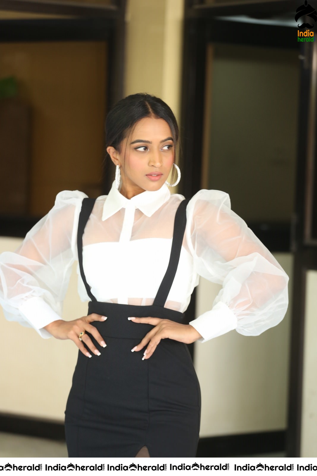 Shruti Shetty Latest Sexy Stills in White and Transparent Leggings