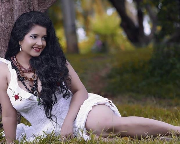 Shubha Poonja Hot Photos