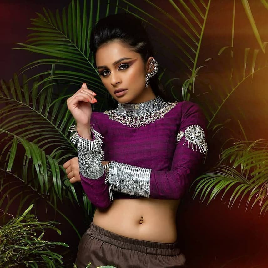 Singer Pragathi Guruprasad Latest Hot Photoshoot Stills