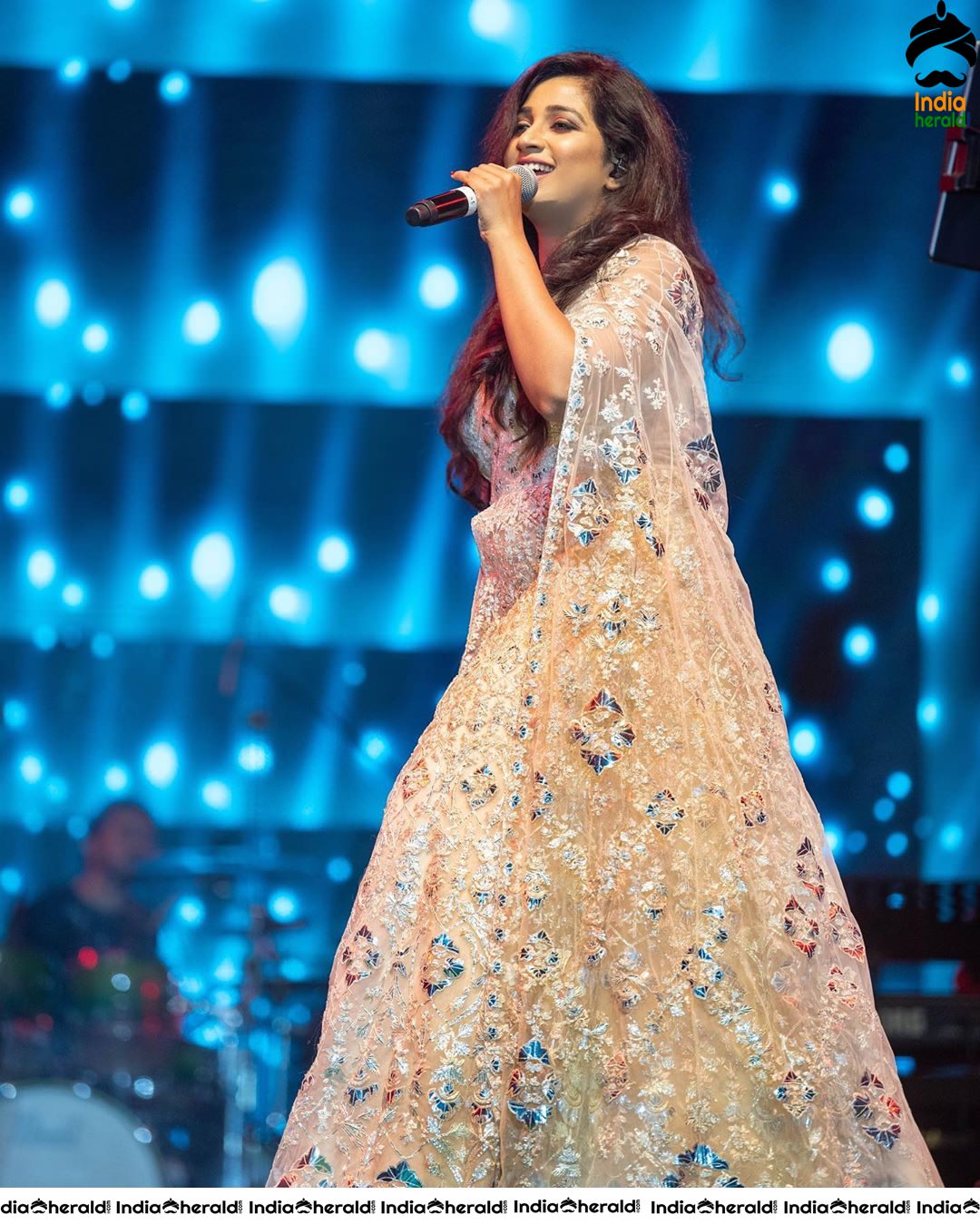 Singer Shreya Ghoshal Latest Hot Photos Collection Set 5