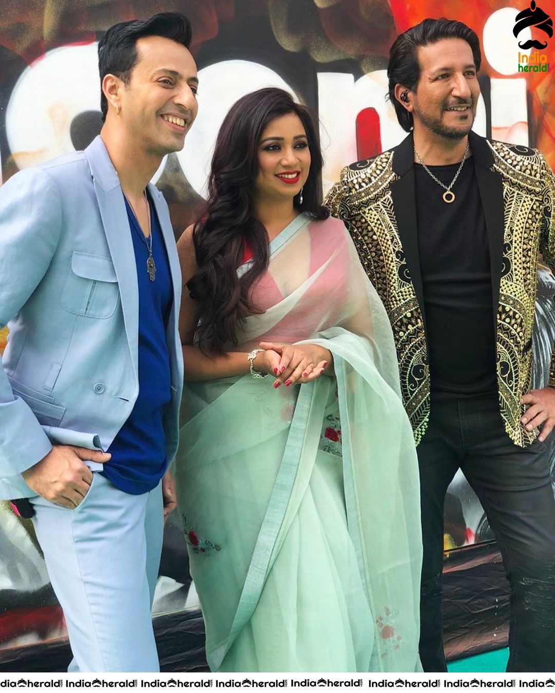 Singer Shreya Ghoshal Latest Hot Photos Collection Set 5