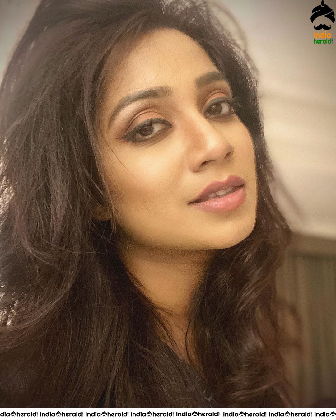 Singer Shreya Ghoshal Latest Hot Photos Collection Set 6