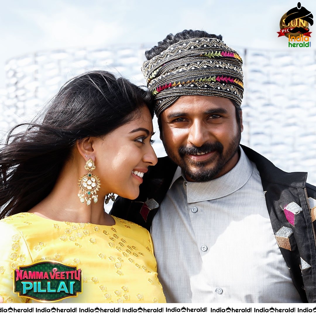 Siva Karthikeyan And Anu Emmanuel Latest Stills From Namma Veetu Pillai Movie