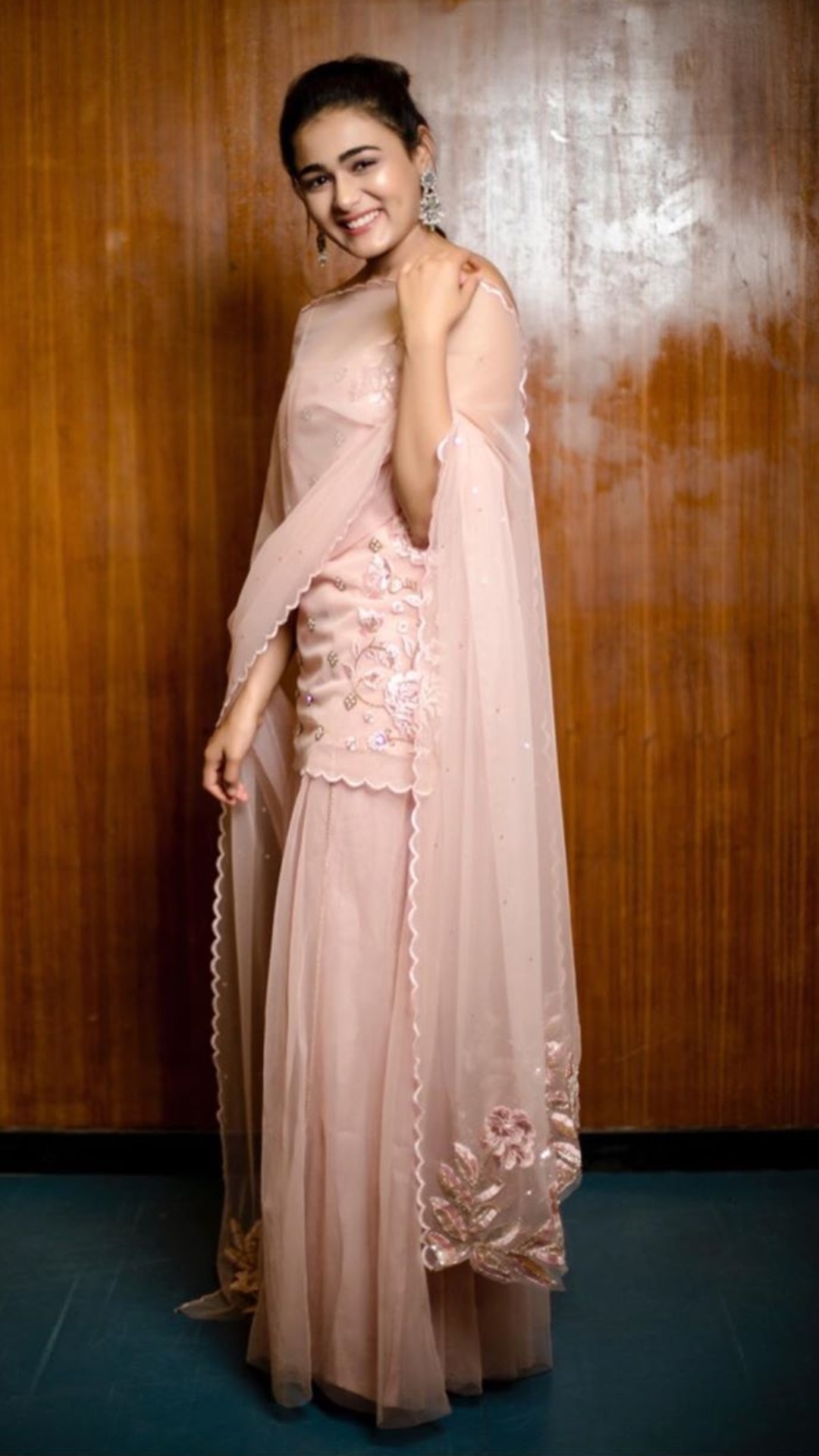 Sizzling Hot Shalini Pandey Latest Photos Set 2