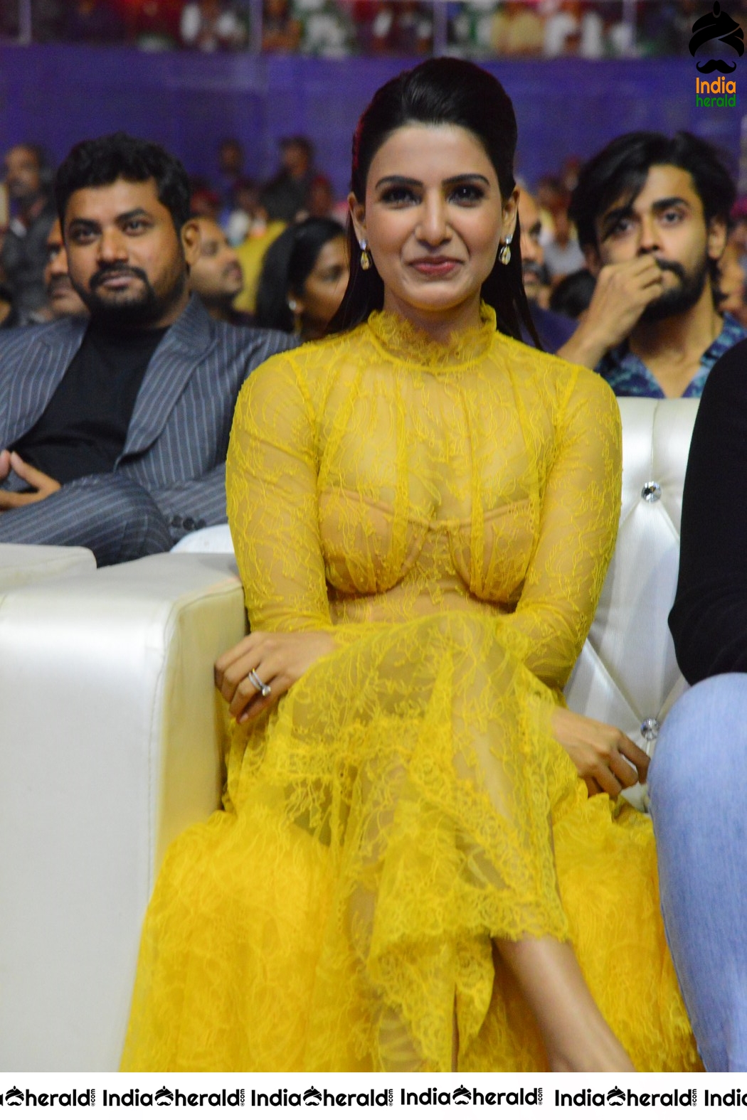 Sizzling Samantha Oozing Hotness in Transparent Yellow Outfit Set 1