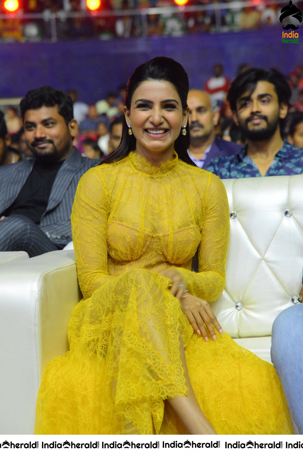 Sizzling Samantha Oozing Hotness in Transparent Yellow Outfit Set 1