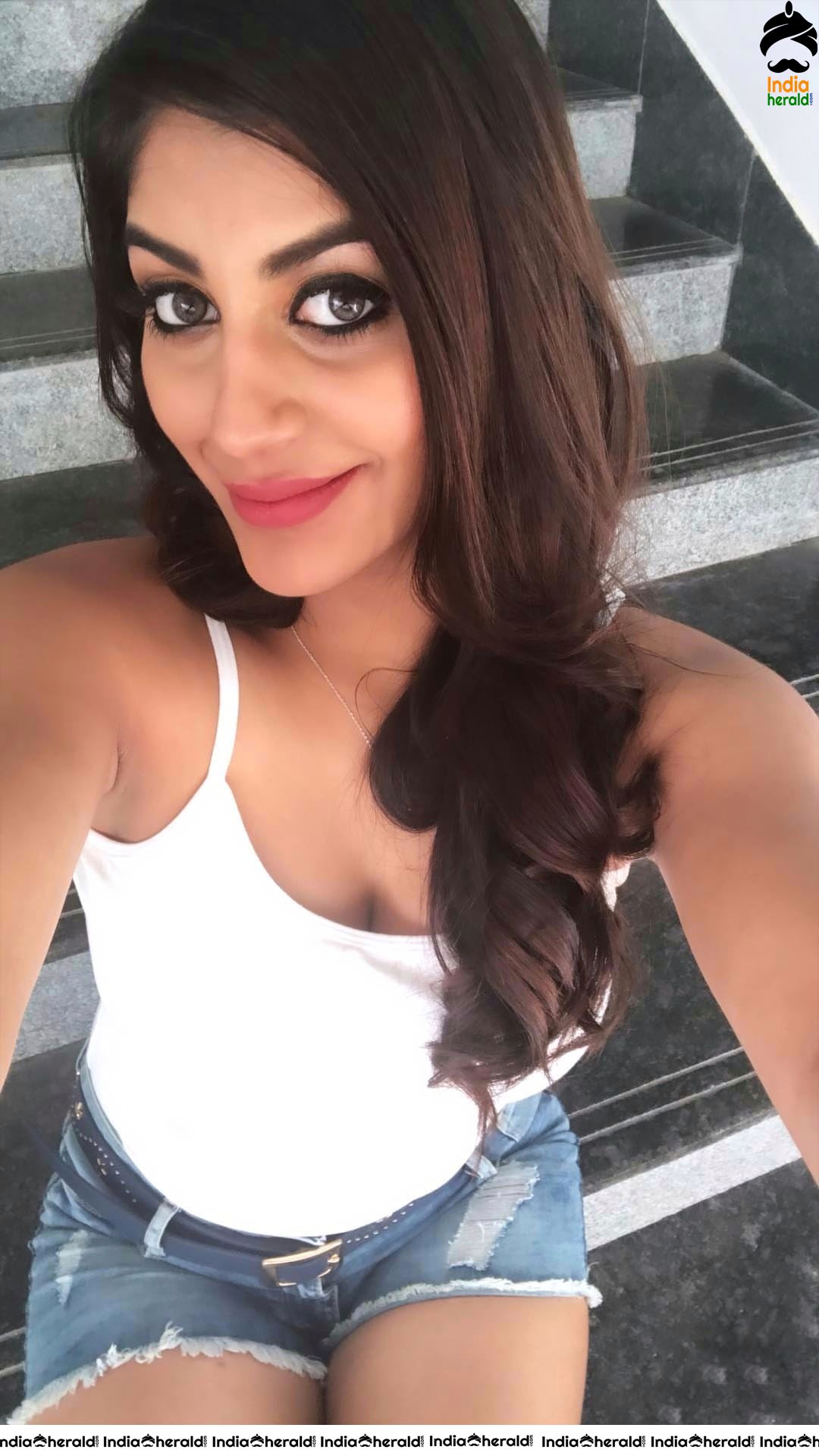 Sizzling Yashika Aannand Latest Hot Cleavage Exposing Photos Set 2