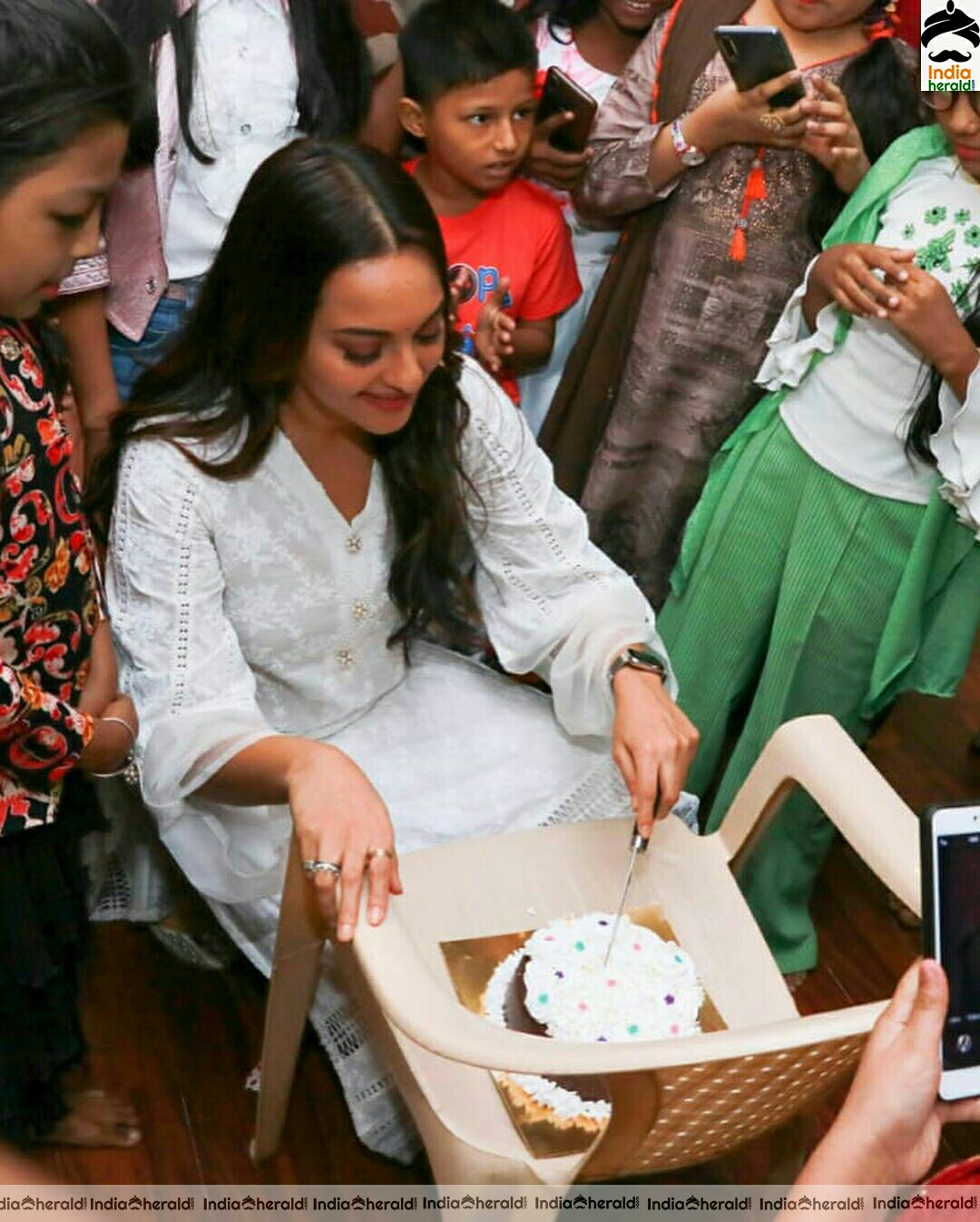 Sonakshi Sinha Bonded With Children At An NGO